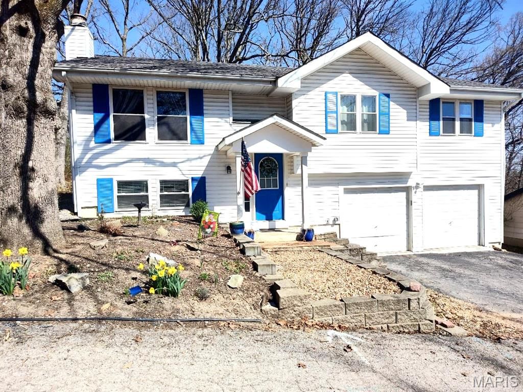 Photo of 18 Muir Street, Eureka, MO 63025 (MLS # 26019953)