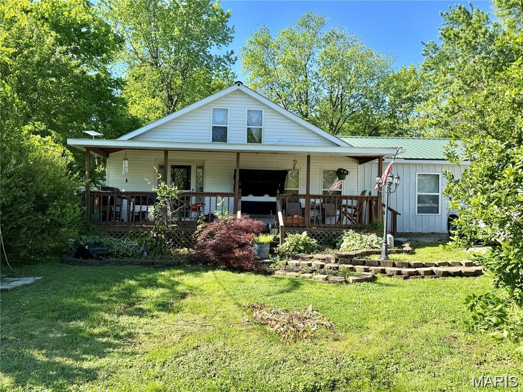 Photo of 723 Ada Street, Bismarck, MO 63624 (MLS # 26068018)