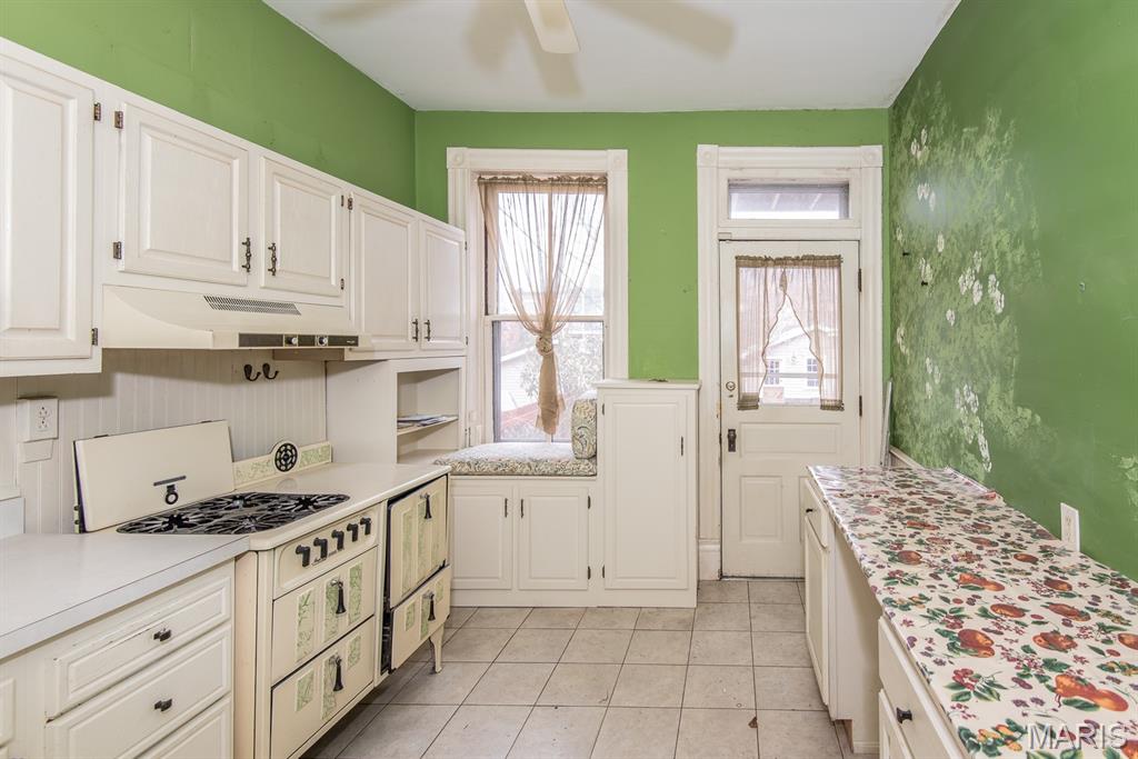 3865 Hartford Street