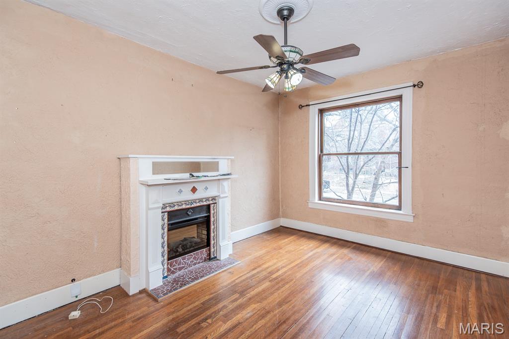 3865 Hartford Street