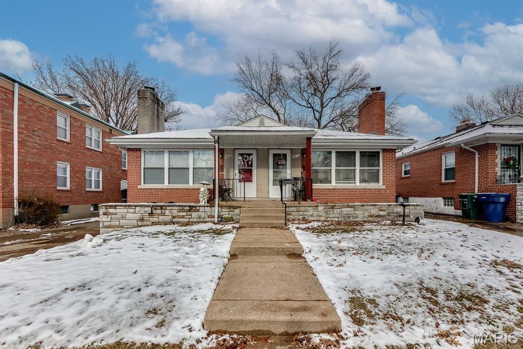 Photo of 5875 Robert Avenue, St Louis, MO 63109 (MLS # 25079926)