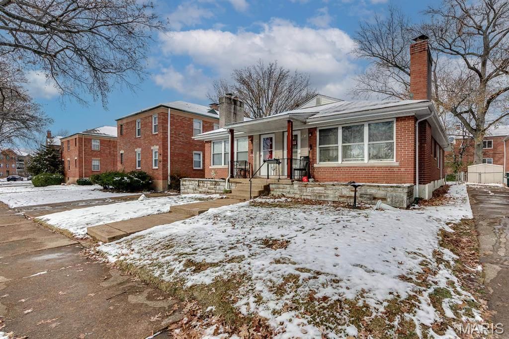 Photo of 5875 Robert Avenue, St Louis, MO 63109 (MLS # 25079926)