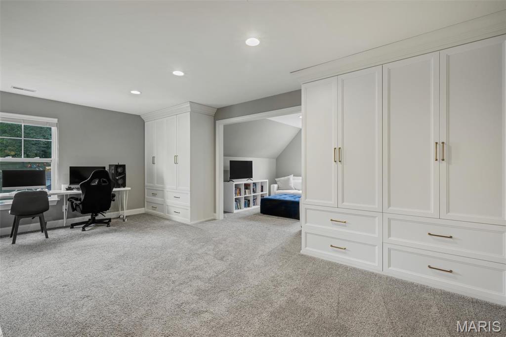 791 North Ballas Road Lt Split - Residential