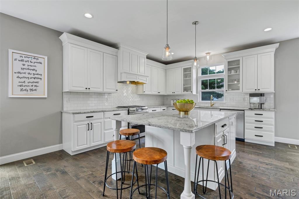 791 North Ballas Road Lt Split - Residential