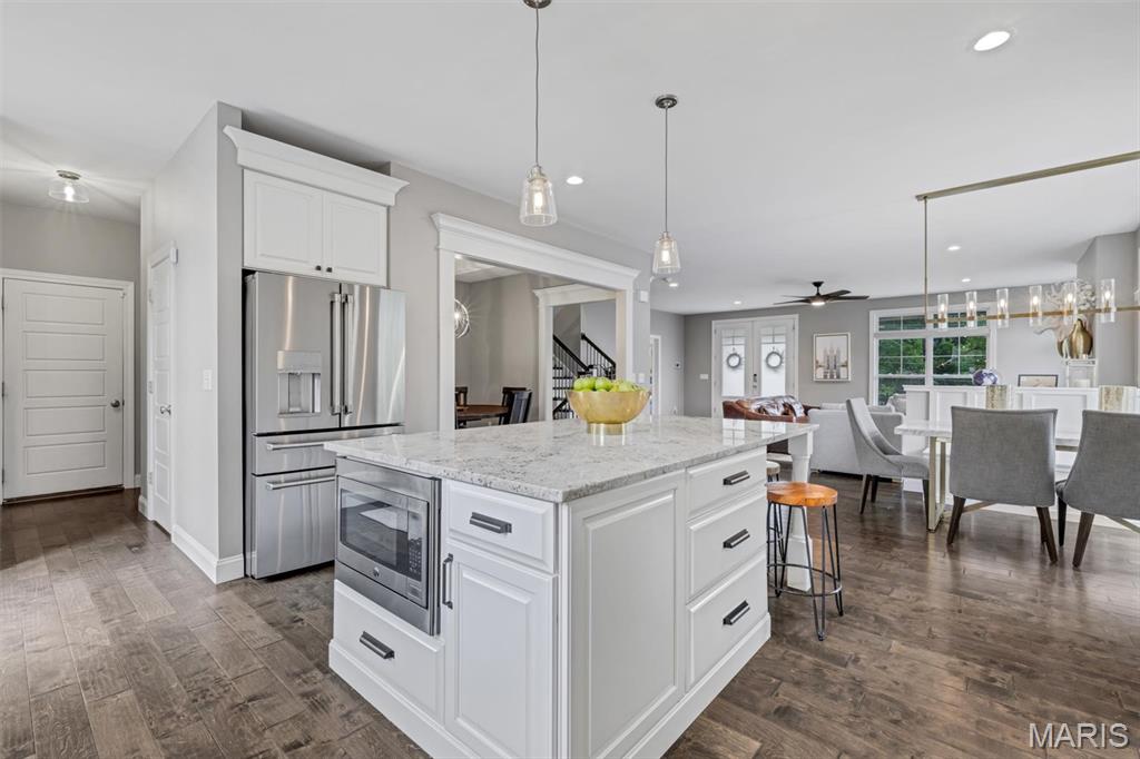 791 North Ballas Road Lt Split - Residential