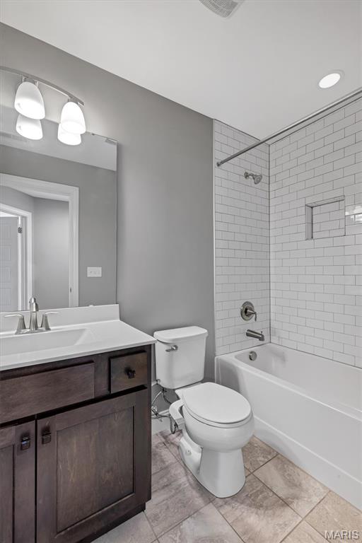 791 North Ballas Road Lt Split - Residential