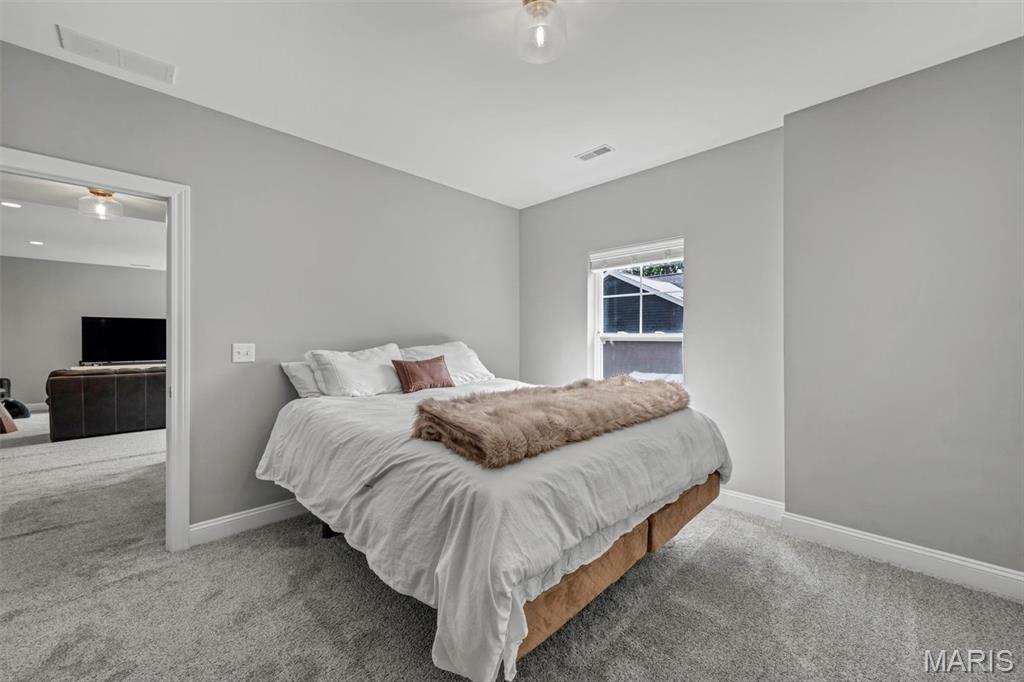 791 North Ballas Road Lt Split - Residential