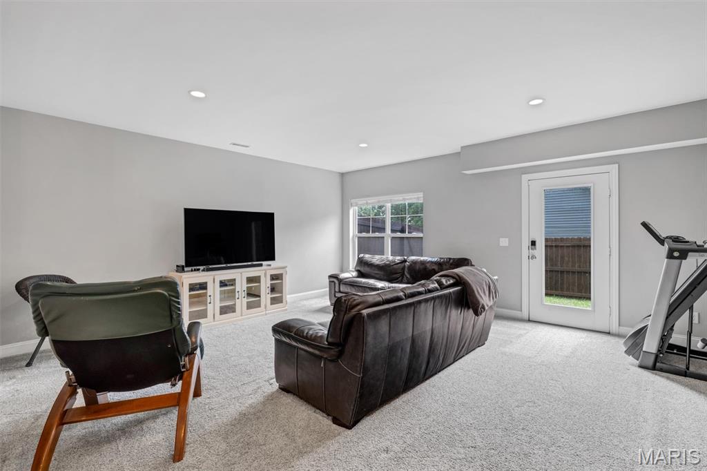 791 North Ballas Road Lt Split - Residential