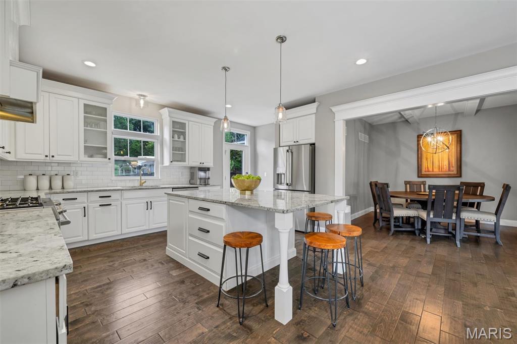 791 North Ballas Road Lt Split - Residential