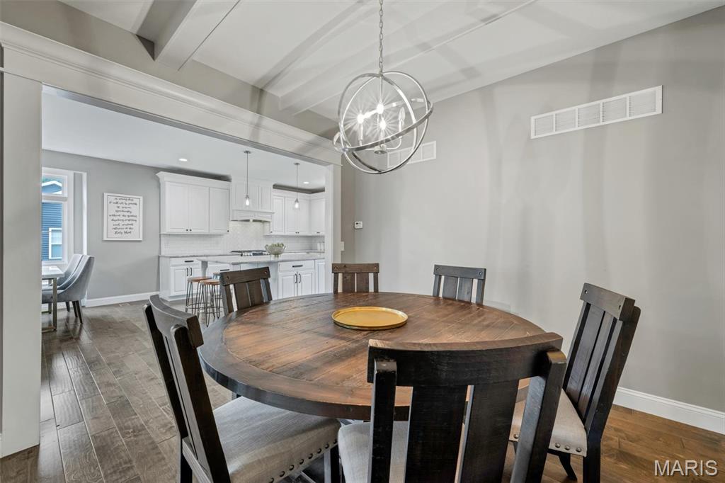 791 North Ballas Road Lt Split - Residential