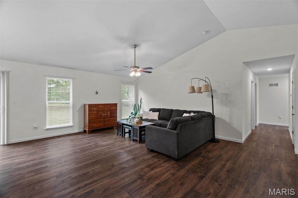 Oaks At Lexington #5 - Residential