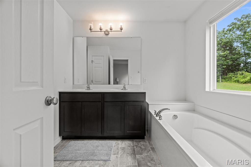 Oaks At Lexington #5 - Residential