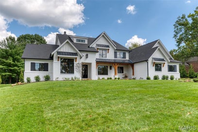 1 TBB Westchester IV @ Ballas Ridge Des Peres MO 63131