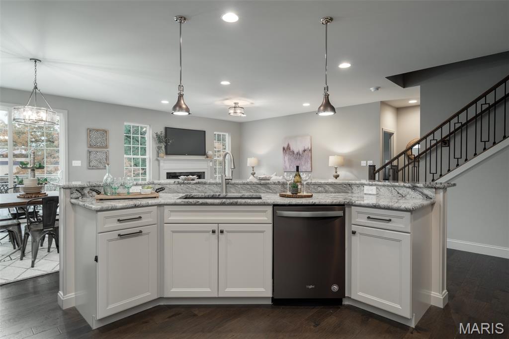 Sulphur Spring - Residential