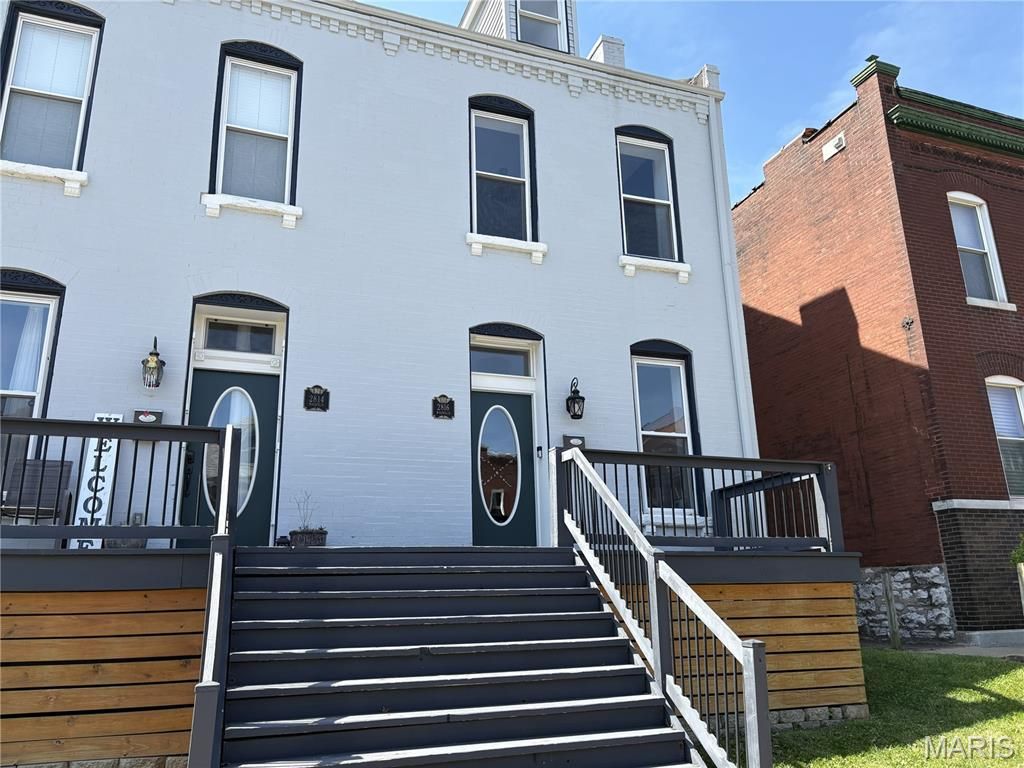 Photo of 2816 Magnolia Avenue, St Louis, MO 63118 (MLS # 26025549)