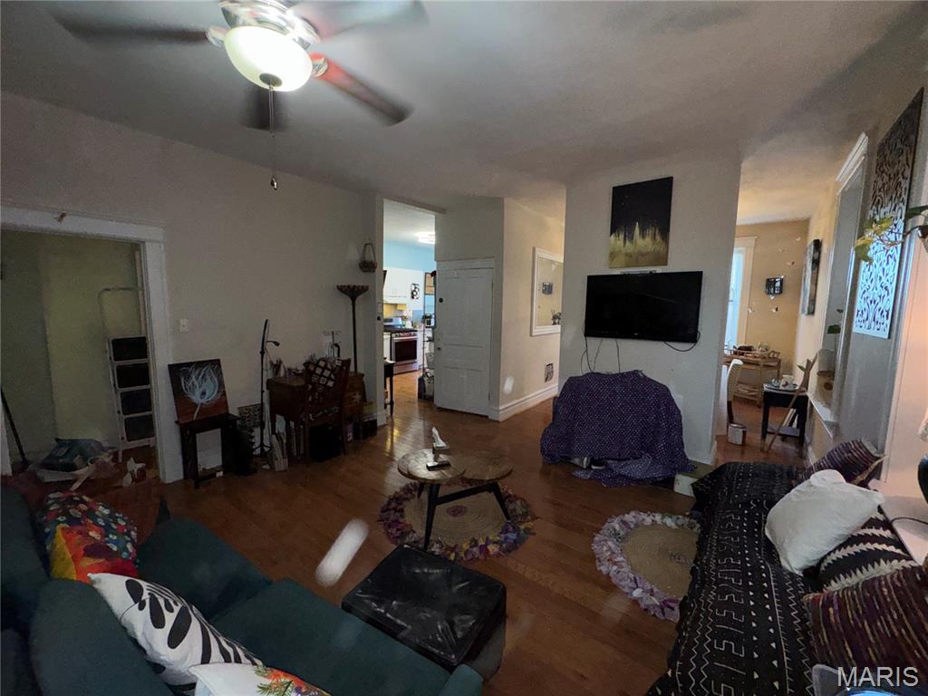 St Louis Commons Add - Residential Income