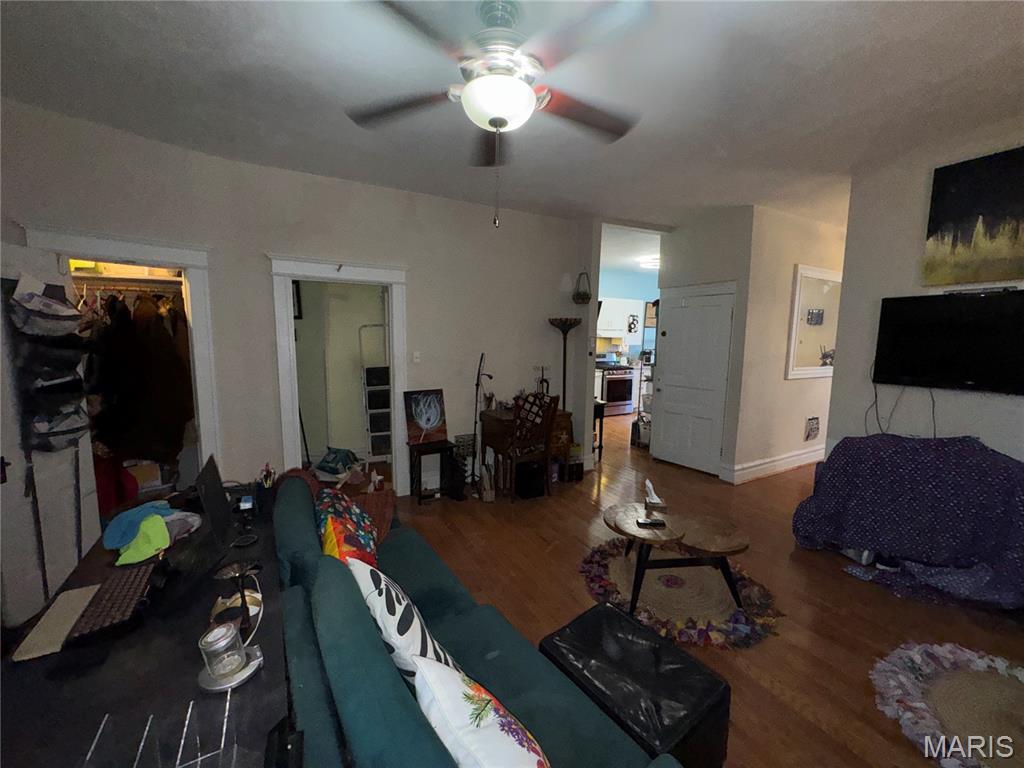 St Louis Commons Add - Residential Income