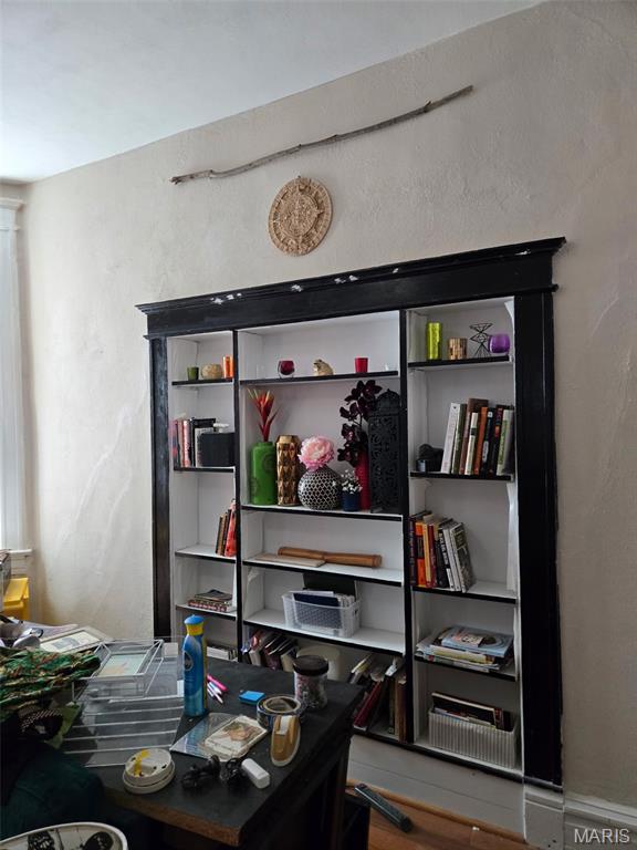 St Louis Commons Add - Residential Income