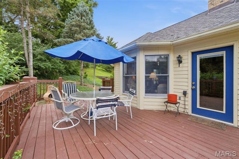 Tiny photo for 201 W Manor Dr. Drive, Chesterfield, MO 63017 (MLS # 26034856)