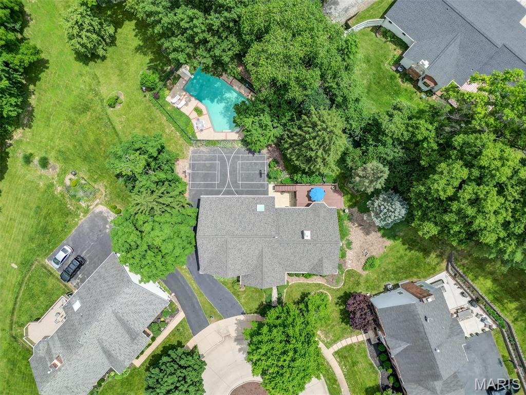 201 W Manor Dr. Drive