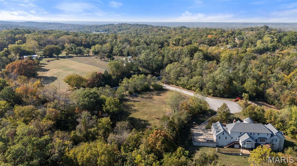 9 Wildwood Point Court