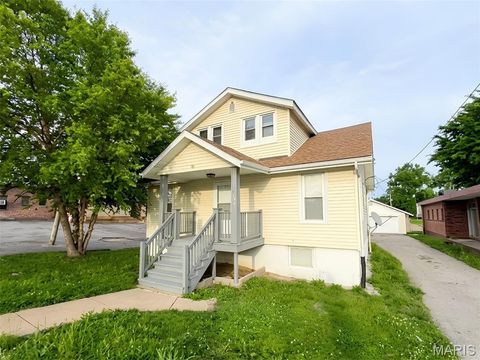 Photo of 5766 Jennings Station Road, St Louis, MO 63136 (MLS # 26034197)