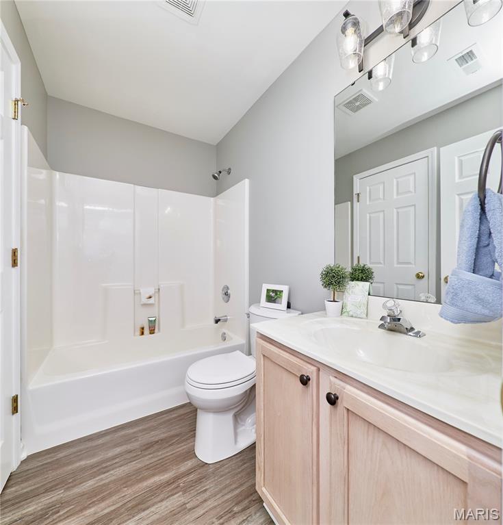 O'Fallon, Missouri 63366, United States, 2 Bedrooms Bedrooms, ,2 BathroomsBathrooms,Residential,Active,135620