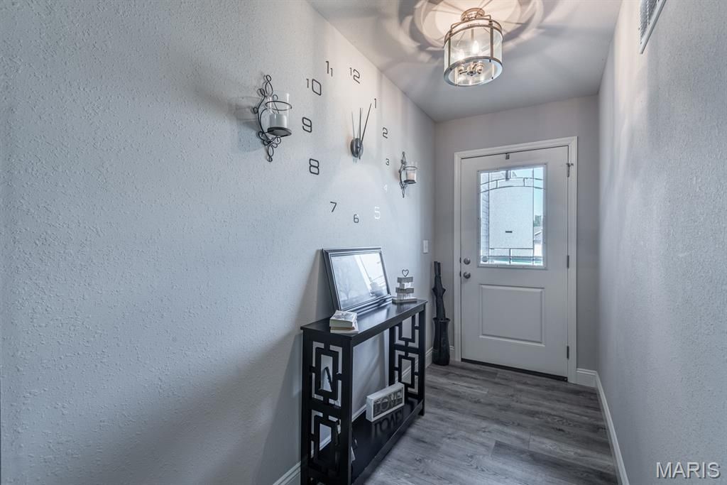 Photo of 8 Rockshire Landing, Herculaneum, MO 63048 (MLS # 25073966)