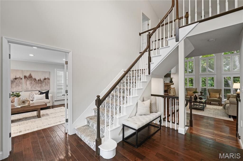Photo of 911 Hemingway Lane, Weldon Spring, MO 63304 (MLS # 26018569)