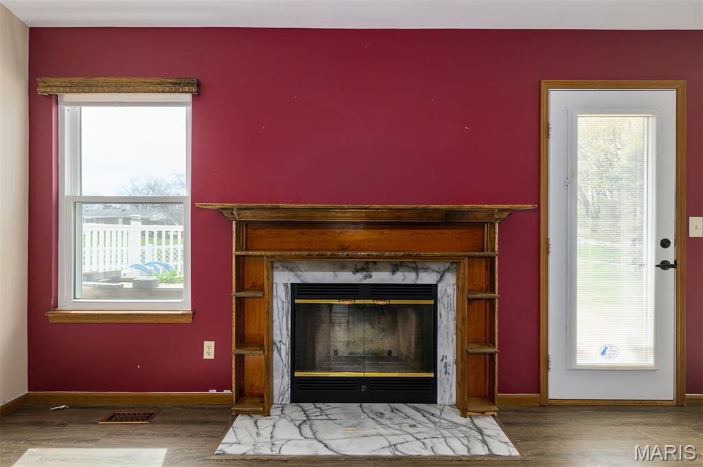 Pine Tree Court - Residential