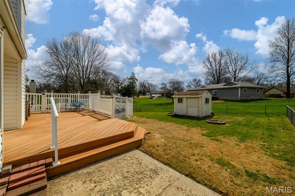 Pine Tree Court - Residential