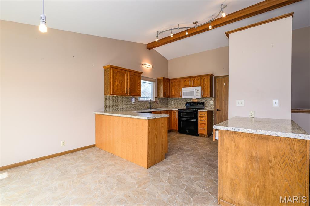 Pine Tree Court - Residential