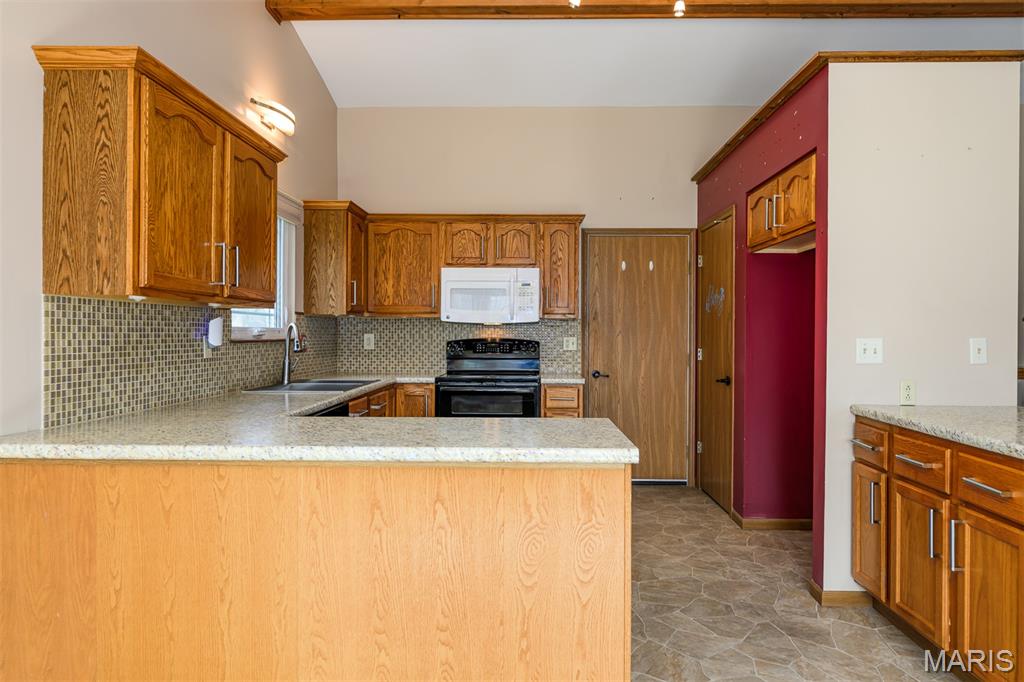 Pine Tree Court - Residential