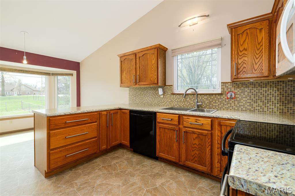 Pine Tree Court - Residential