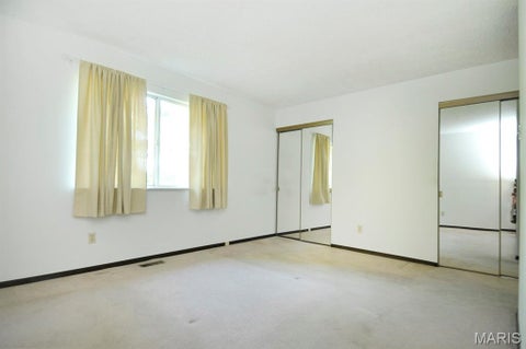 Tiny photo for 511 Buckley Road, Unincorporated, MO 63125 (MLS # 26069308)
