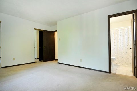 Tiny photo for 511 Buckley Road, Unincorporated, MO 63125 (MLS # 26069308)
