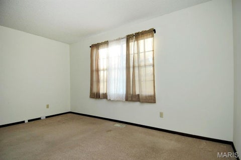 Tiny photo for 511 Buckley Road, Unincorporated, MO 63125 (MLS # 26069308)