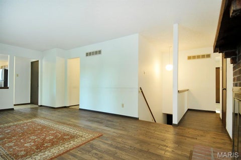 Tiny photo for 511 Buckley Road, Unincorporated, MO 63125 (MLS # 26069308)