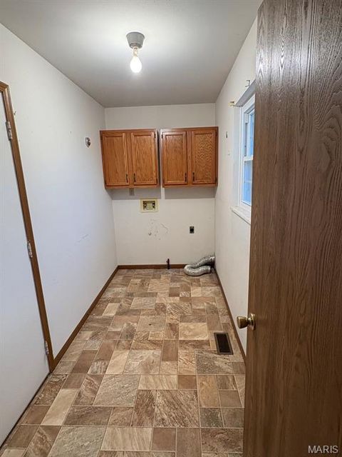 Tiny photo for 105 Hickory Drive, Troy, MO 63379 (MLS # 25077893)