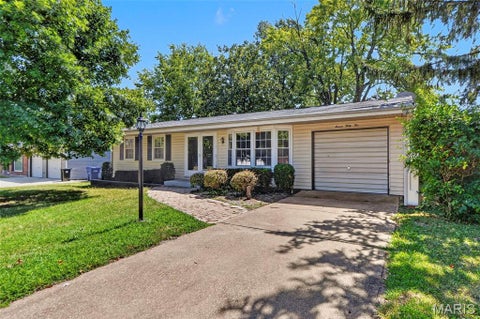 Tiny photo for 1132 Burgundy Lane, Ballwin, MO 63011 (MLS # 26056004)