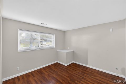 Tiny photo for 1667 Bronco Lane, St Louis, MO 63146 (MLS # 26021991)