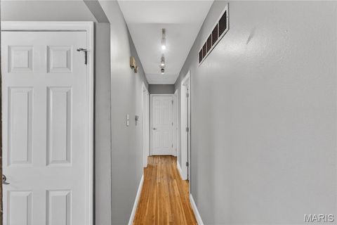 Tiny photo for 1667 Bronco Lane, St Louis, MO 63146 (MLS # 26021991)