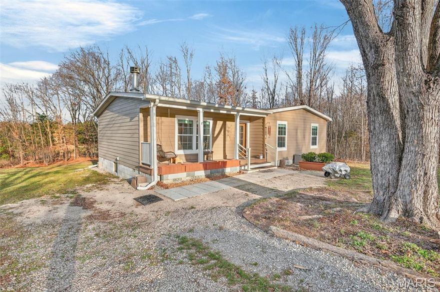 LOOKING for THAT PERFECT SETTING and A QUALITY BUILT FRANKLIN HOME situated on  2.23 ACRES ...  YOUR SEARCH MAY BE OVER !!  THIS 2020  HOME OFFERS SO MANY  UPGRADES THROUGHOUT.  A VERY WELCOMING FRONT COVERED PORCH....THIS HOME HAS A  VERY OPEN FLOOR PLAN,  LARGE MASTER BEDROOM and BATH with  A WALK IN SHOWER,  and A JETTED TUB,  + WALK IN CLOSET.  THE LIVING ROOM KITCHEN and DINING AREAS are ALL OPEN TO EACH OTHER.  VAULTED and  BEAMED CEILINGS, LARGE PANTRY, OFF THE KITCHEN DINING AREA,   A WOOD BURNING FIREPLACE PERFECT FOR THOS CHILLY NIGHTS.  VERY NICE KITCHEN with  ALL STAINLESS APPLIANCES, Stove -Refrigerator-dishwasher-microwave.  A SEPARATE LAUNDRY ROOM With Storage  ...
 AS IF THIS PLACE  IS NOT  PERFECT ENOUGH ..... A CAR PORT, WORKSHOP area Tool shed  and A STORM SHELTER !!
From the Moment You WALK IN  it  WILL FEEL LIKE HOME !!