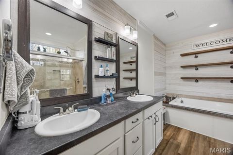 Tiny photo for 23921 NEVADA Drive, Lebanon, MO 65536 (MLS # 26018209)