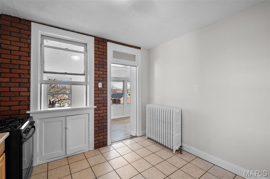 Haydens Blvd Heights Add - Residential Income