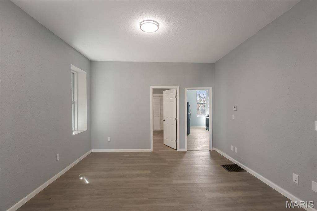 St Louis Commons Add - Residential