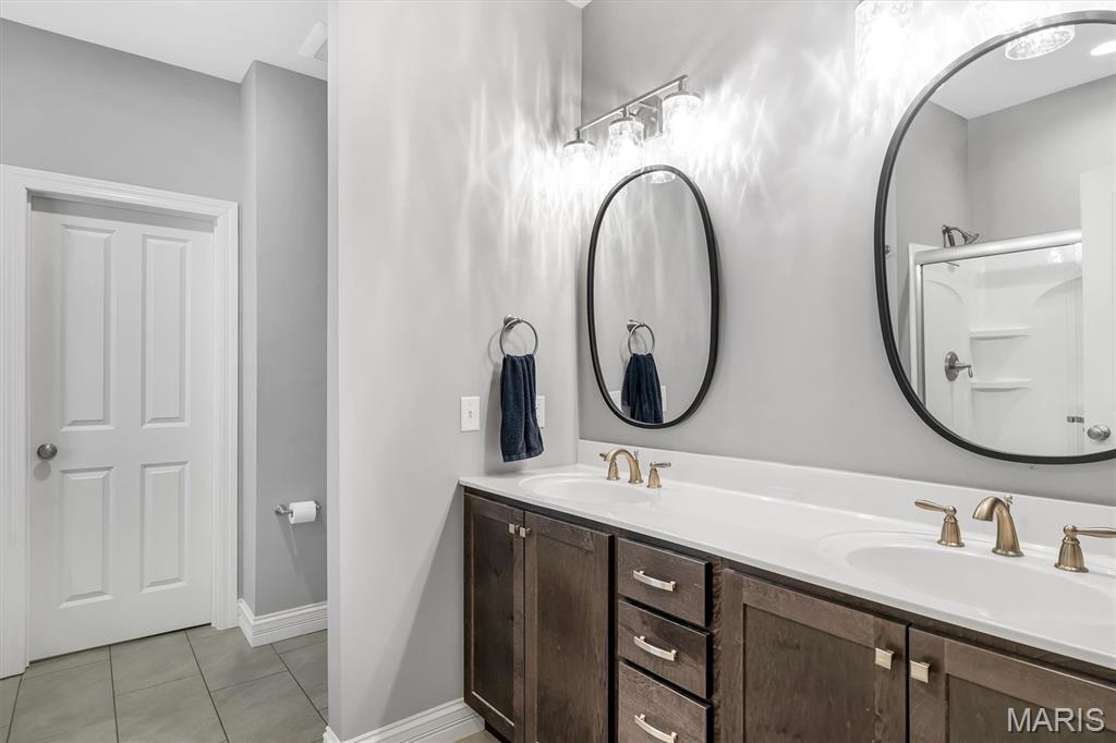 Bend At Sulphur Spring The - Residential