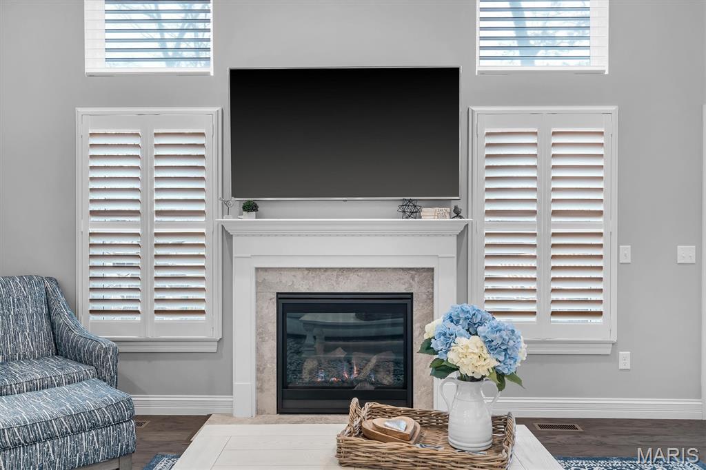 Bend At Sulphur Spring The - Residential