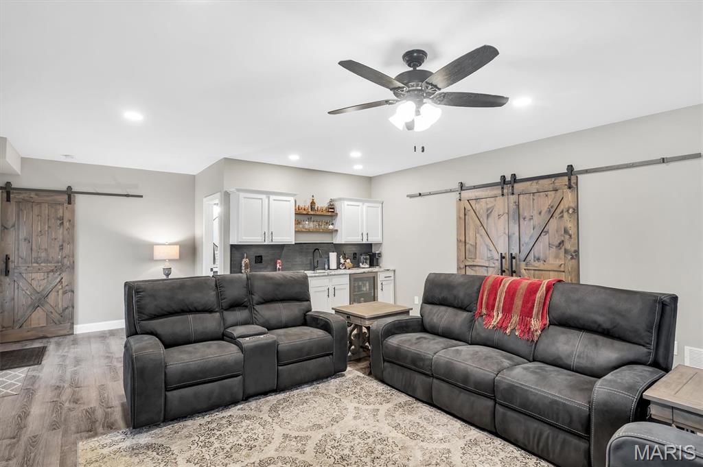 Bend At Sulphur Spring The - Residential