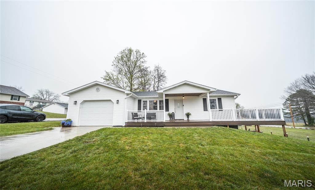 Photo of 436 8th Street, Vienna, MO 65582 (MLS # 26020059)